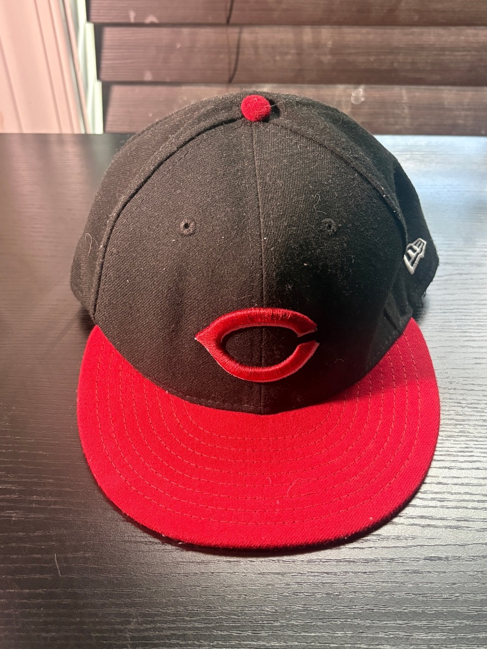 New Era Black and Red Cincinnati 'C' Fitted Hat